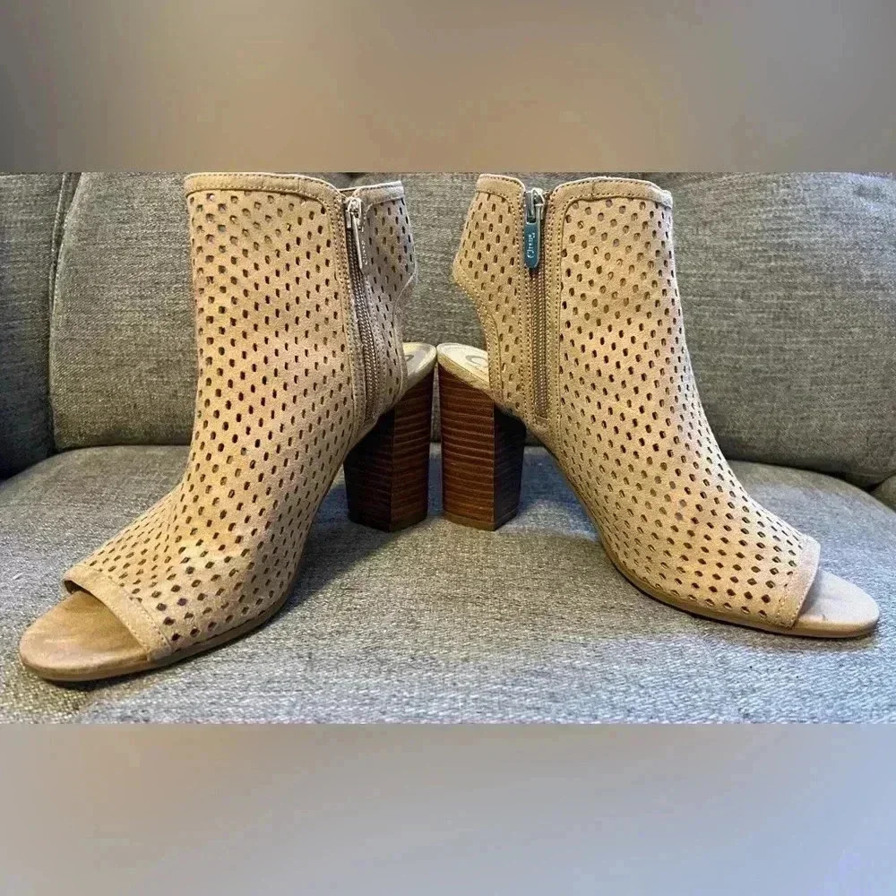 Like New! Circus by Sam Edelman Open Toe Block Heel Booties, Tan, Size 8.5